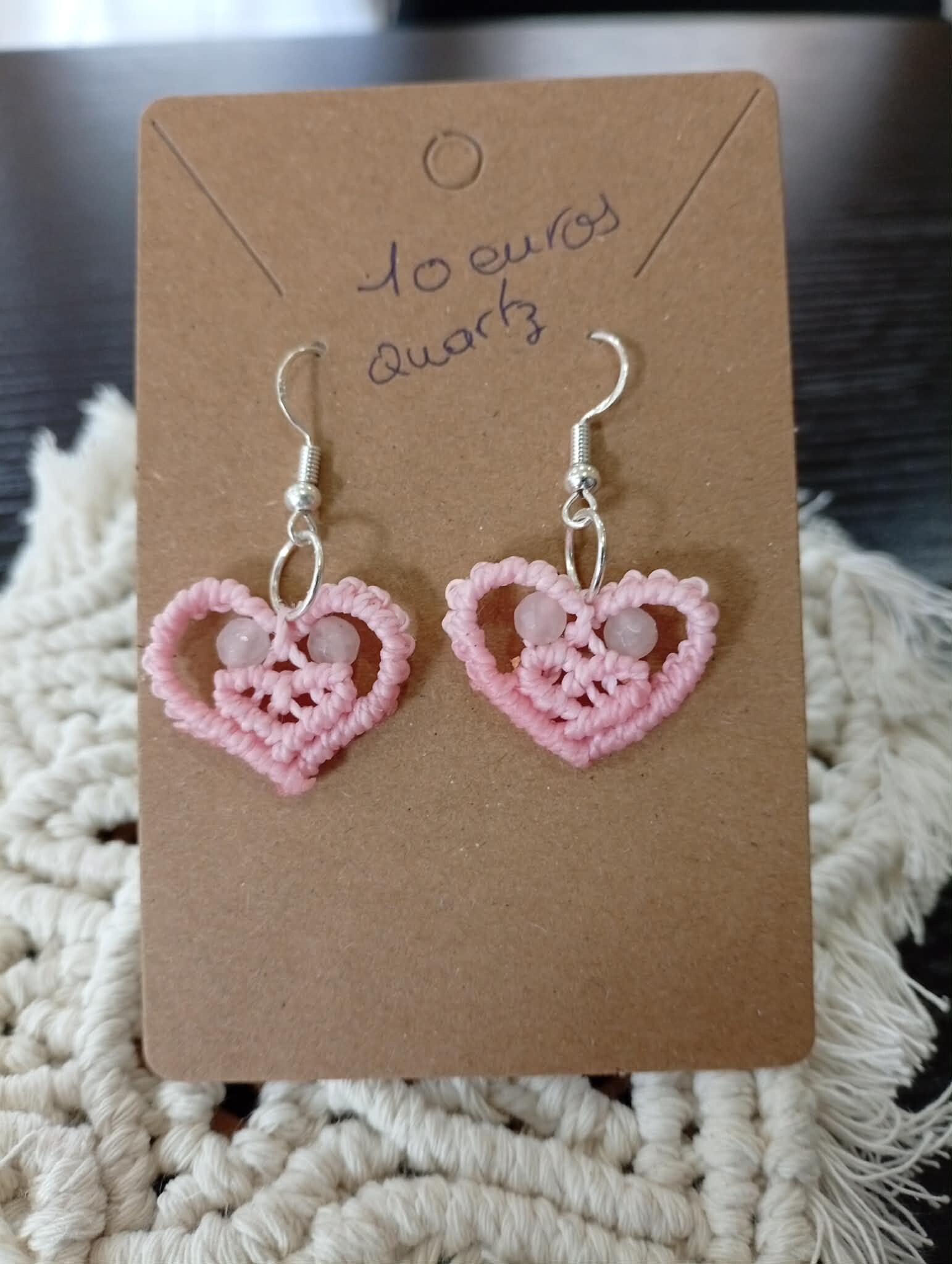 Boucles d’oreilles Cœur en micro-macramé 💗