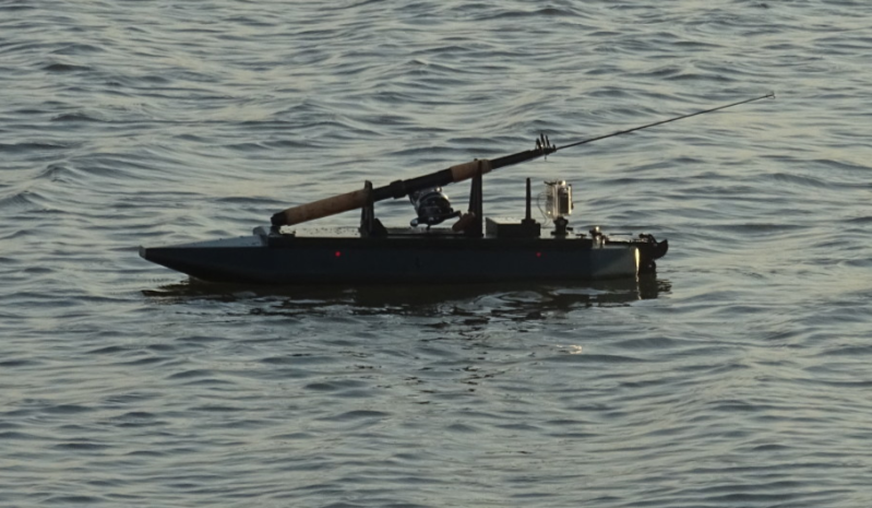 Rc fishing boat