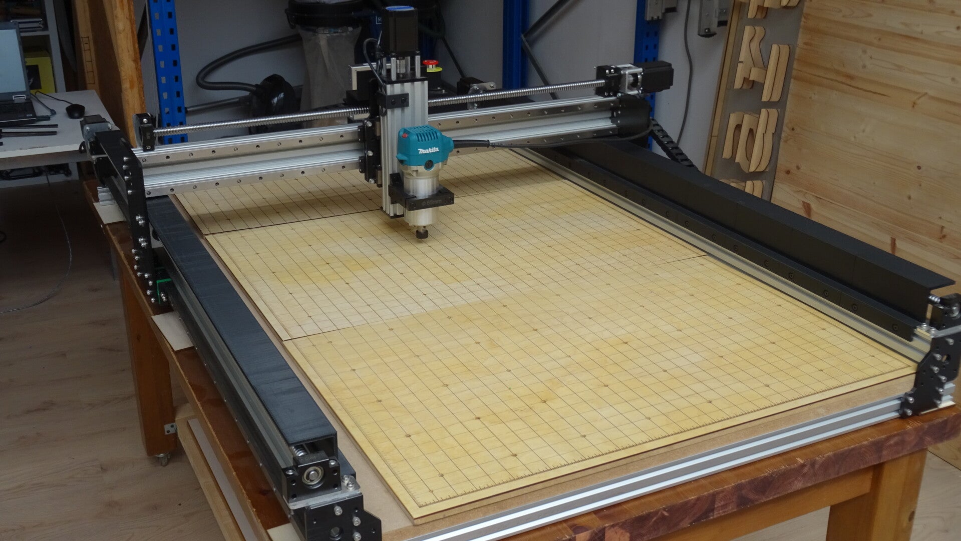 Makerden CNC macjine 150 x 85