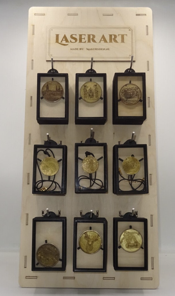 Houten display 3 mm voor 10 cm winkel haken