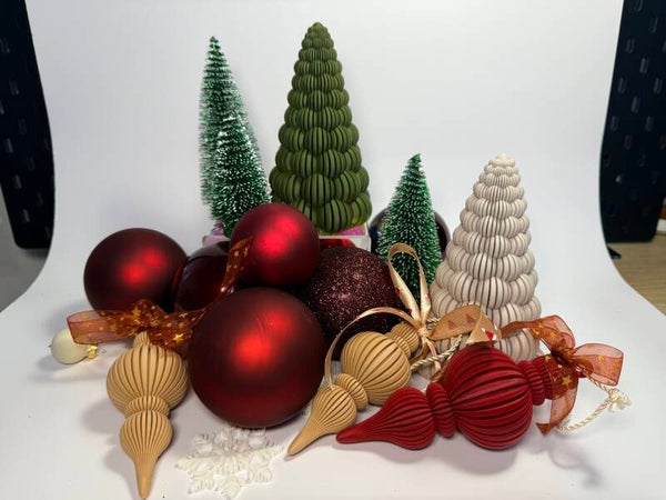 Kersthangers rood of zandkleurig