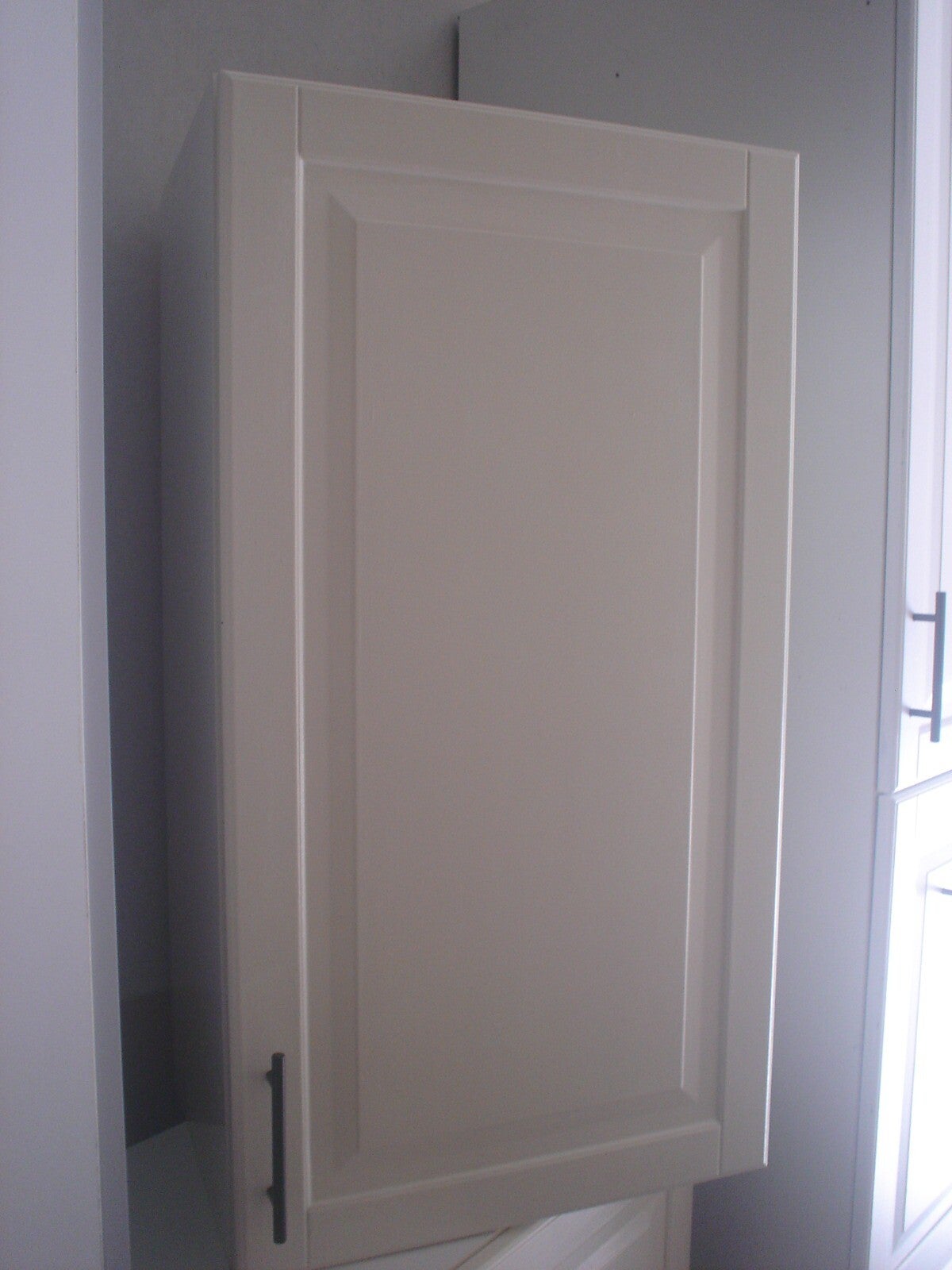 IKEA keukenhangkasten beige