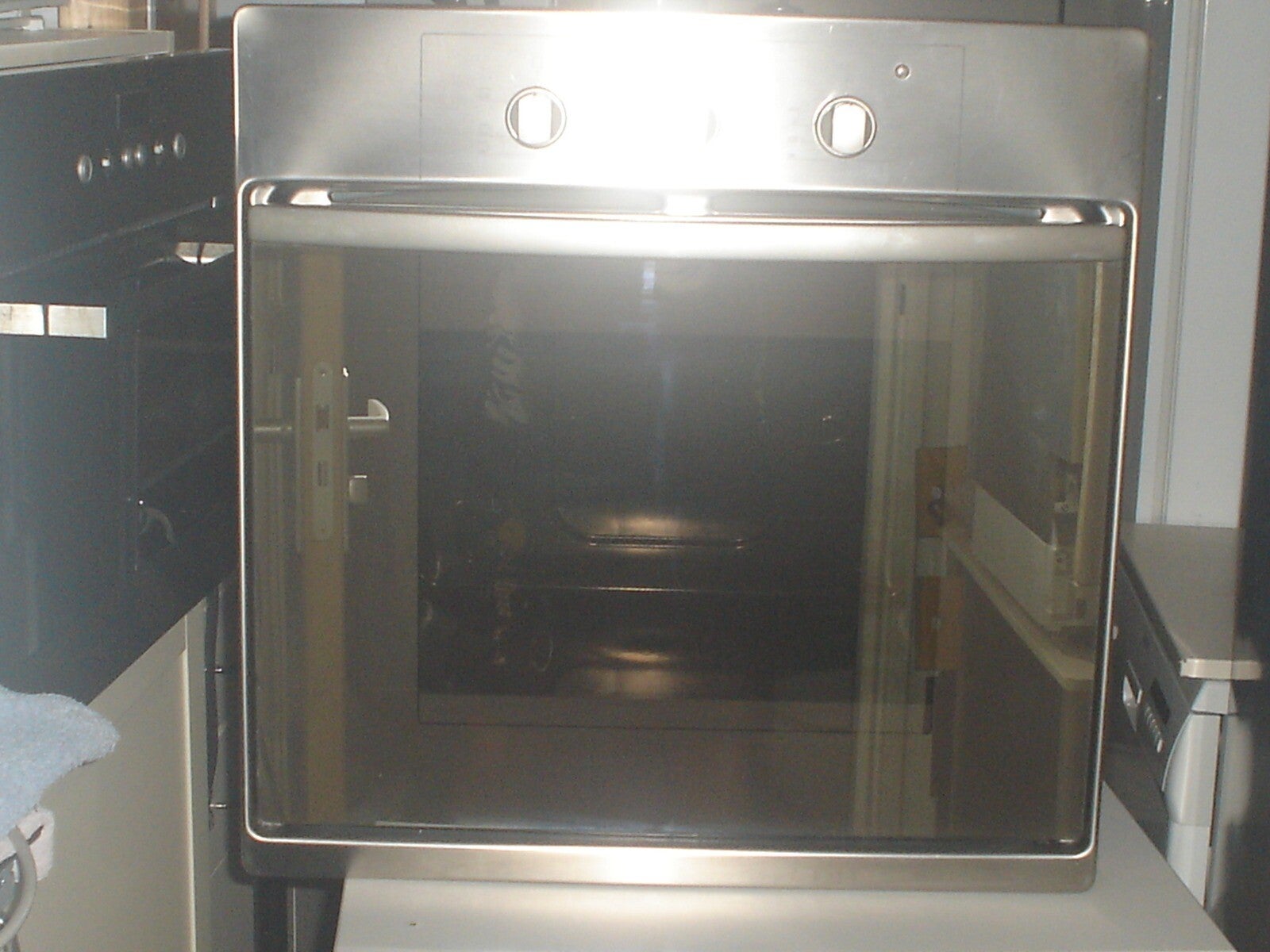 Ariston inbouwoven met grill – RVS