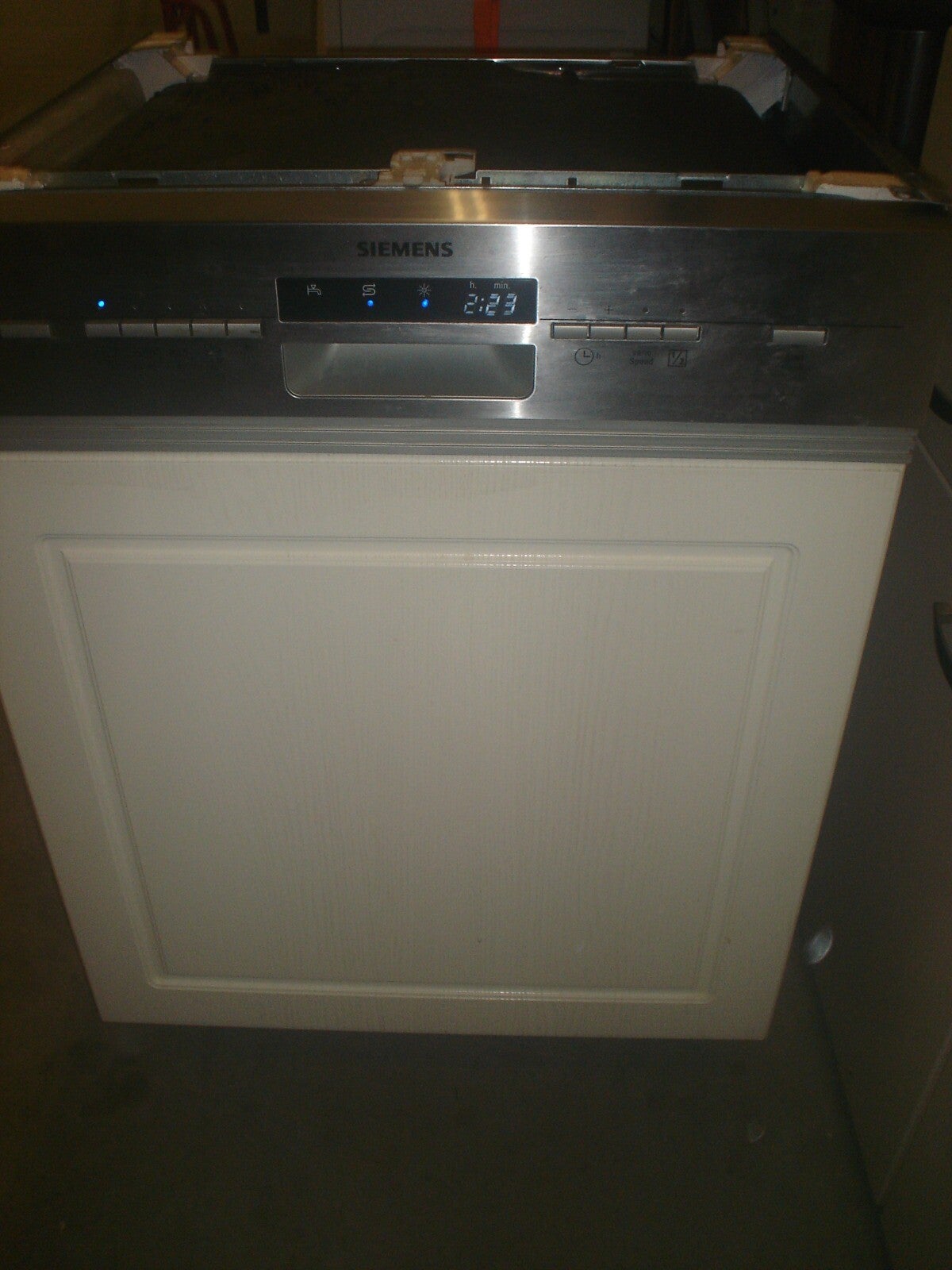 Siemens vaatwasser onderbouw – RVS front