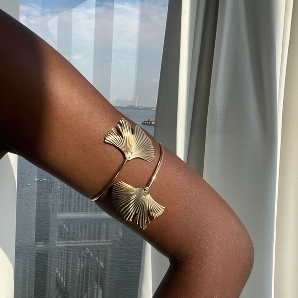 Arm cuff