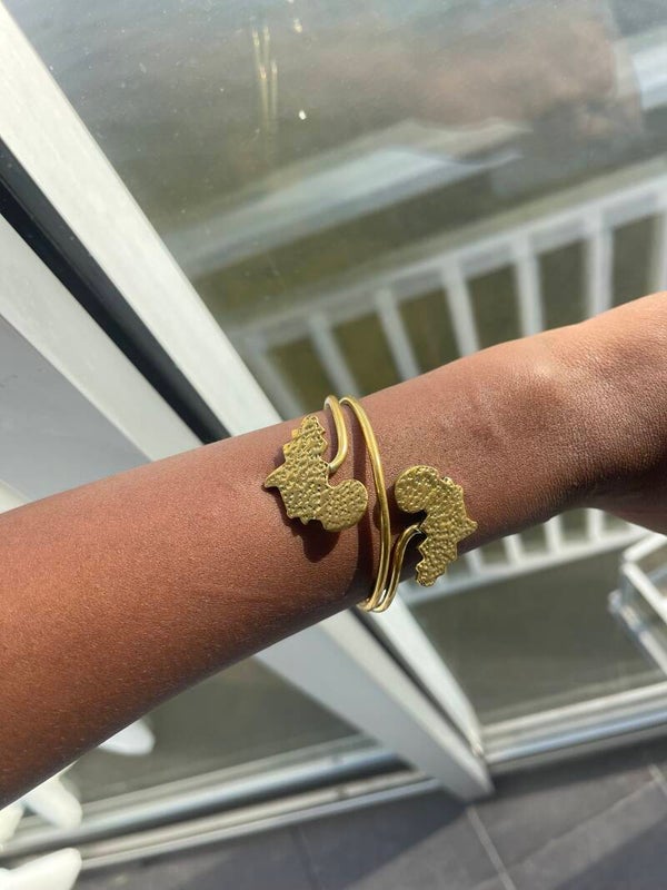Bracelet