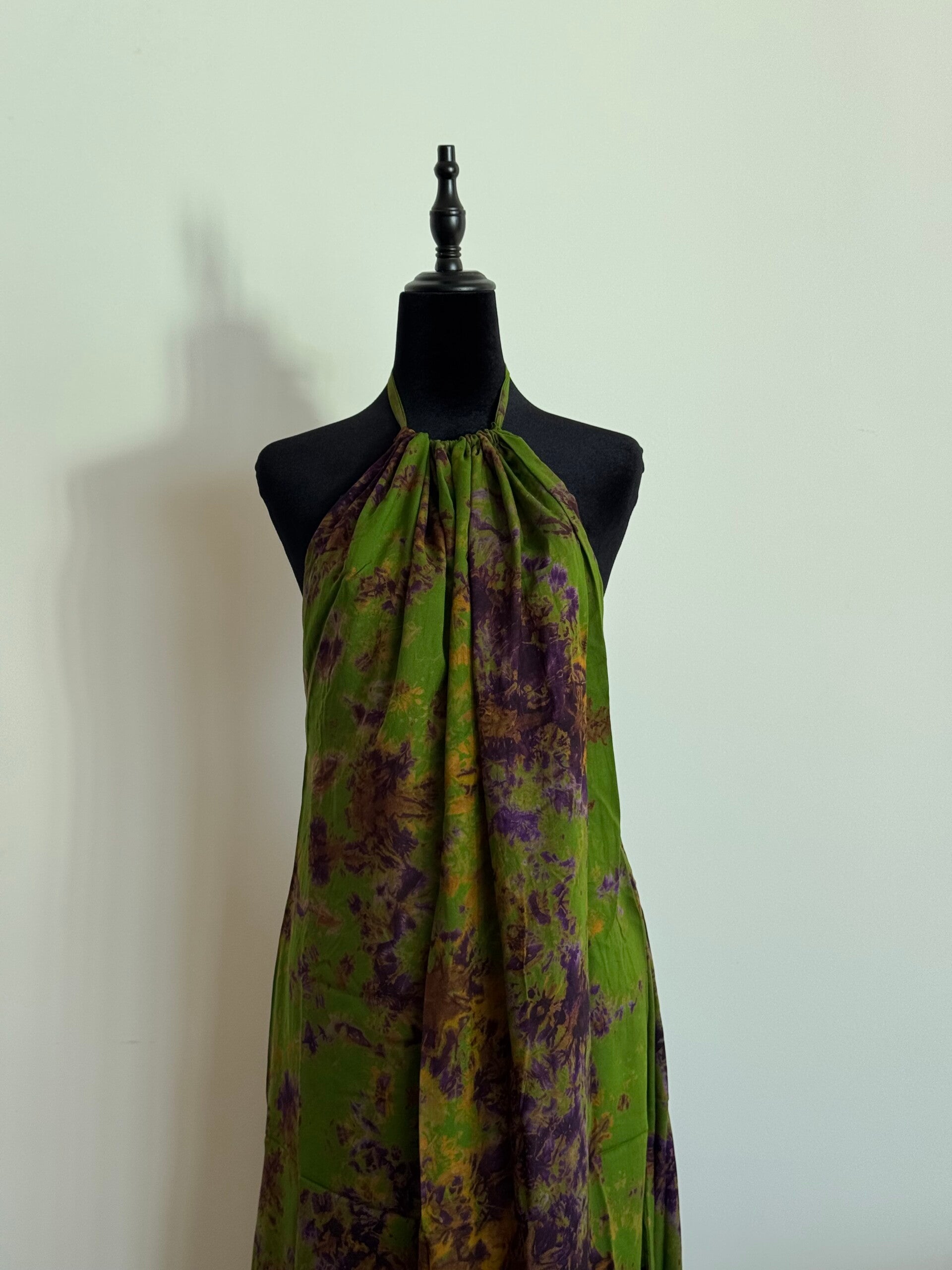 Light Green backless dera
