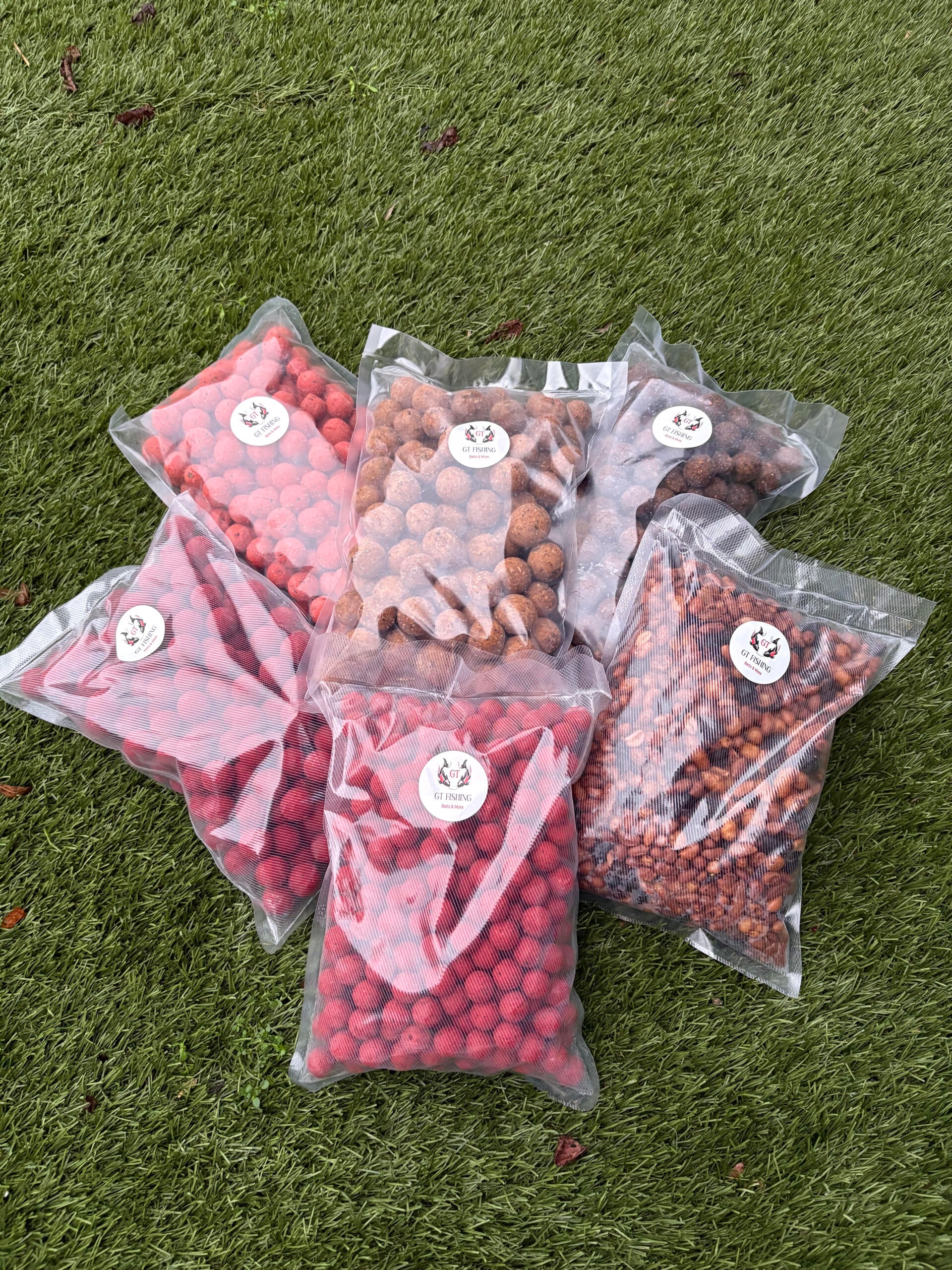 AANBIEDING!!! 5 kg boilies 4 soorten & 1 kg pinda/tijgernoot mix !!!!!