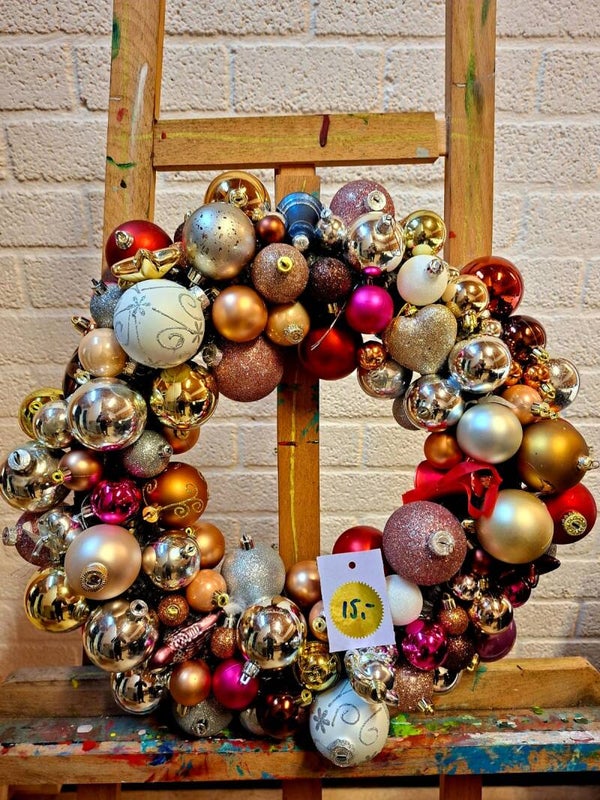 Kerstkrans – Handgemaakt & Stralend Uniek