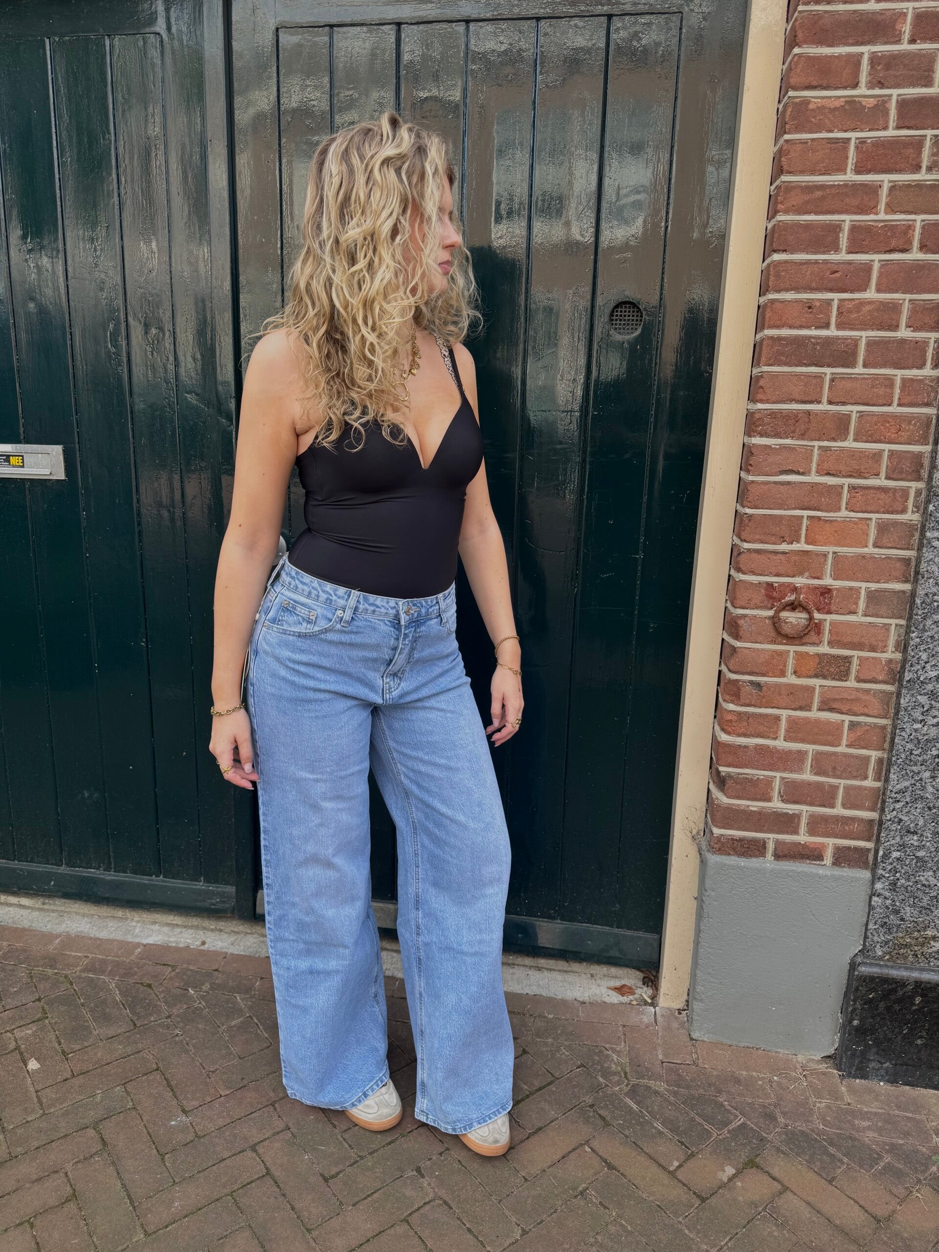 Body Emma