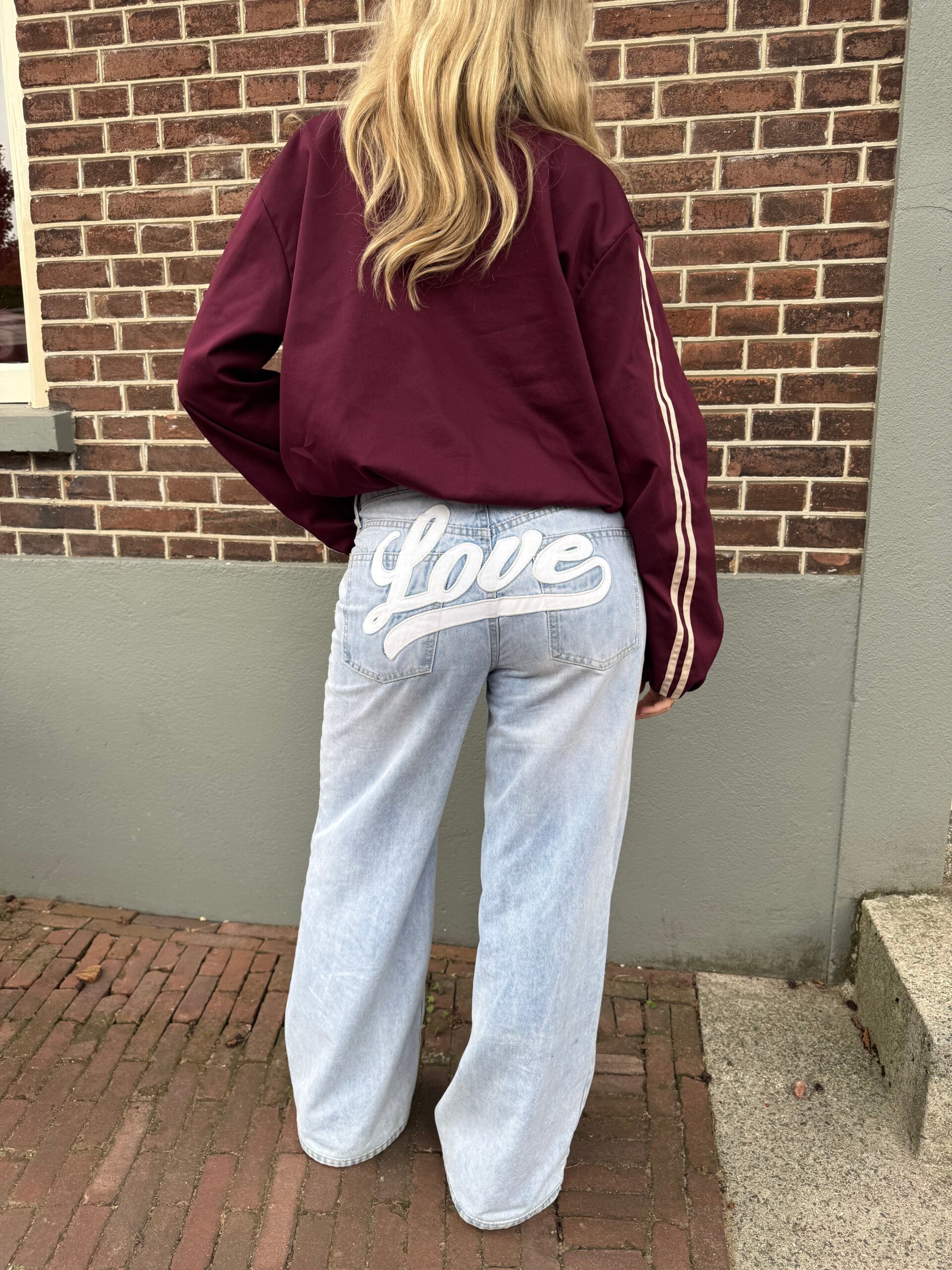 Jeans love