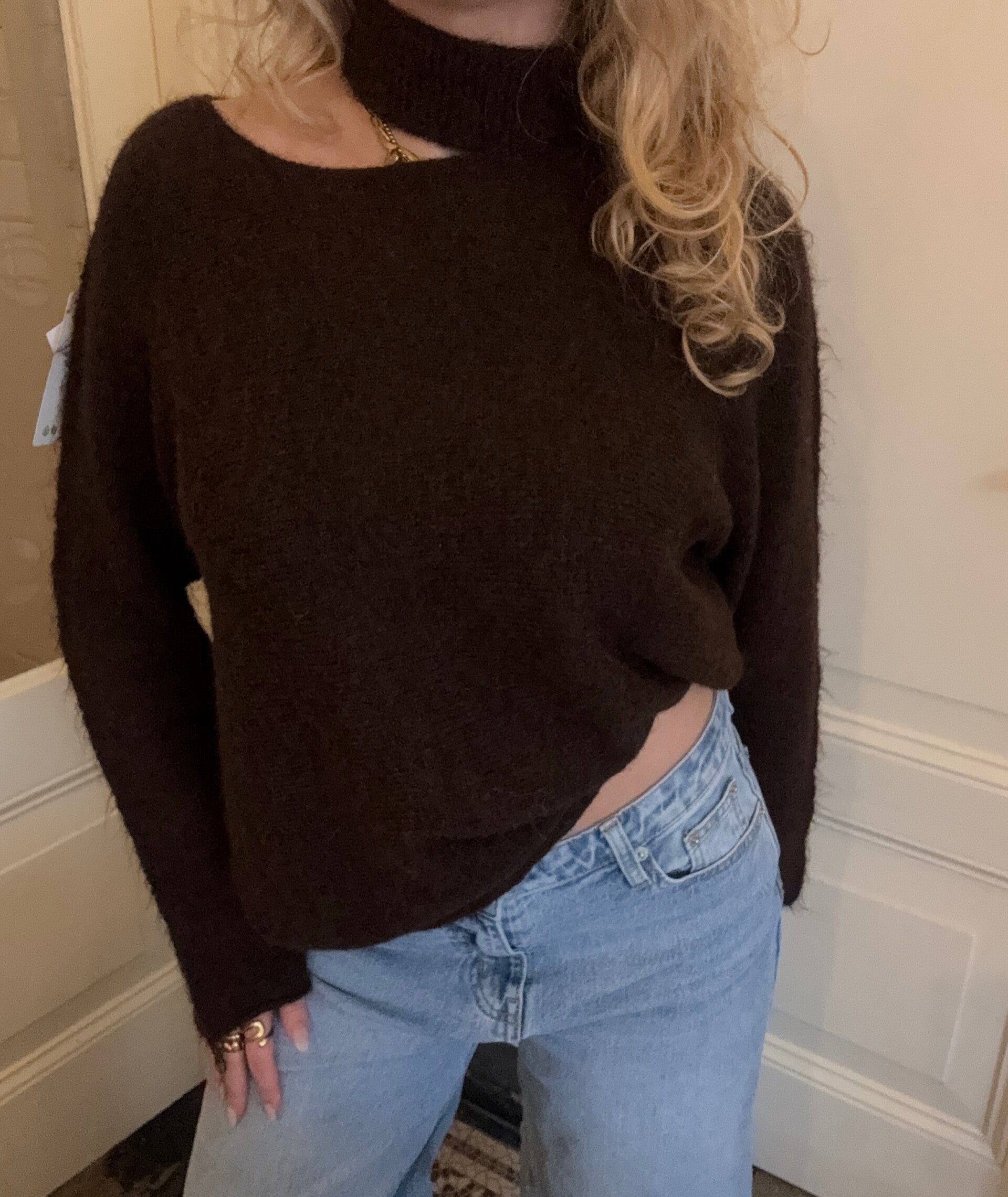 Choker top