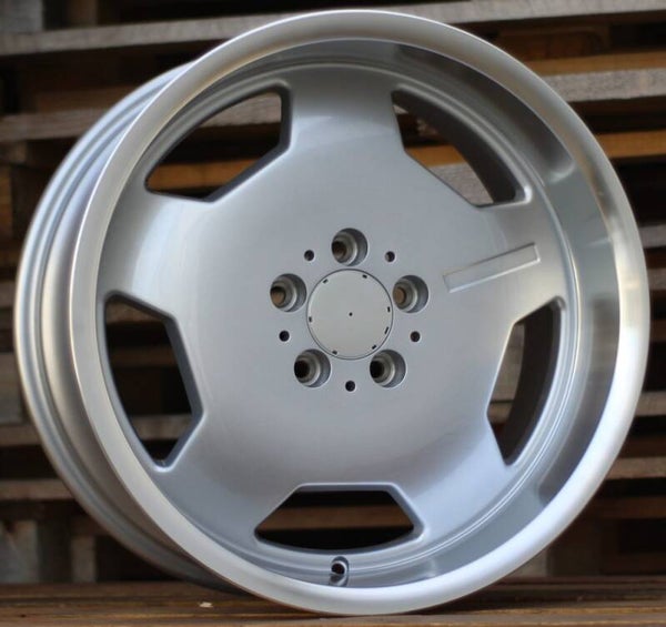 Monoblock look lippavanne 18'' 5x112