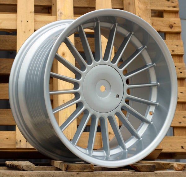 Alpina Look lippavanne 18'' 5x120