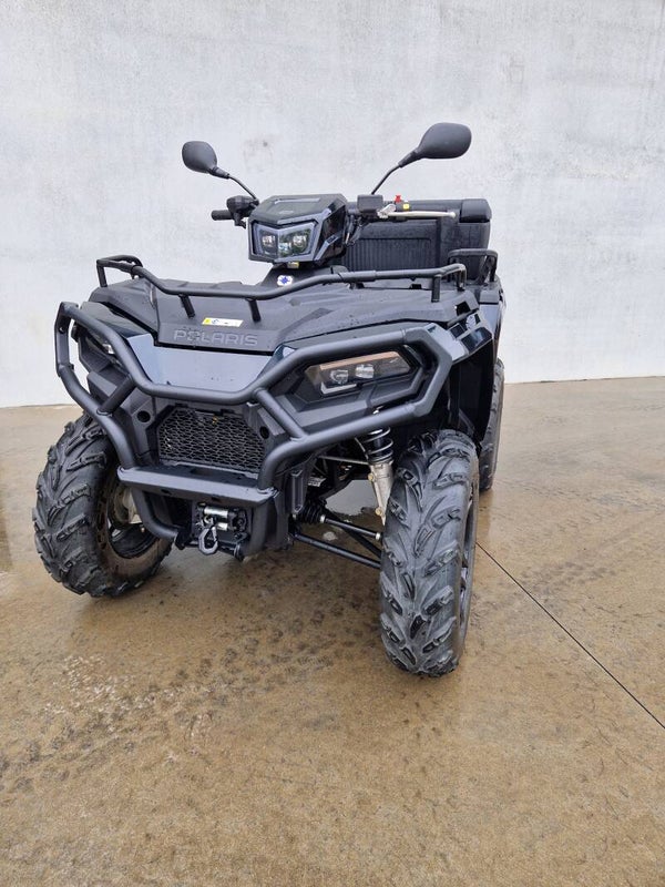 Polaris Sportsman 570 EPS Black Edition