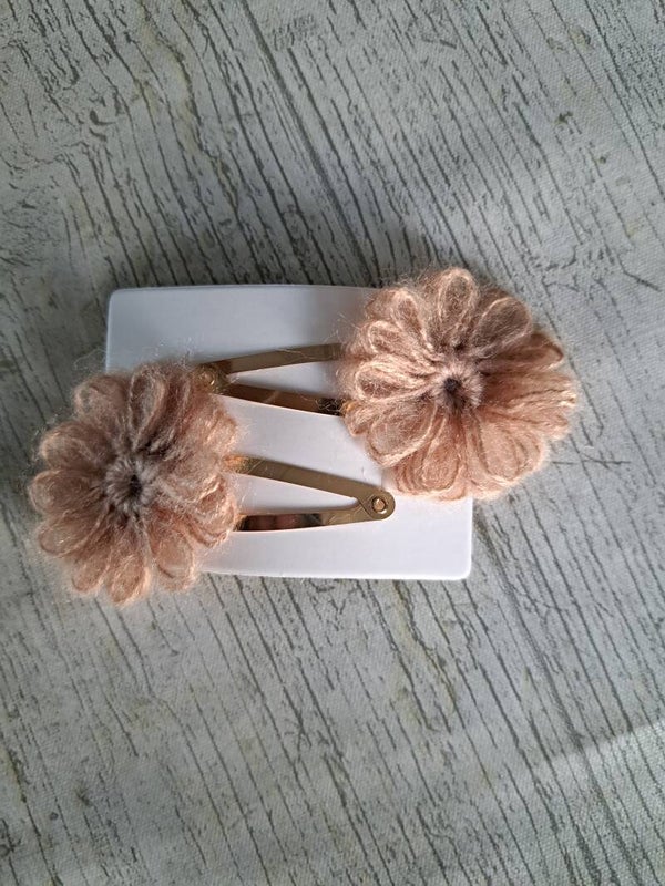 Goud kleur haarknipje