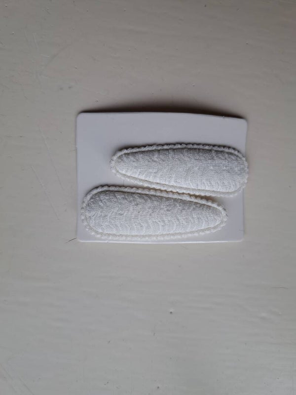 Witte haarknipjes
