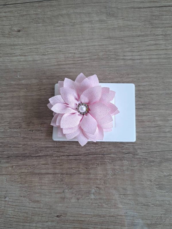 Alligator knip met roze bloemetje
