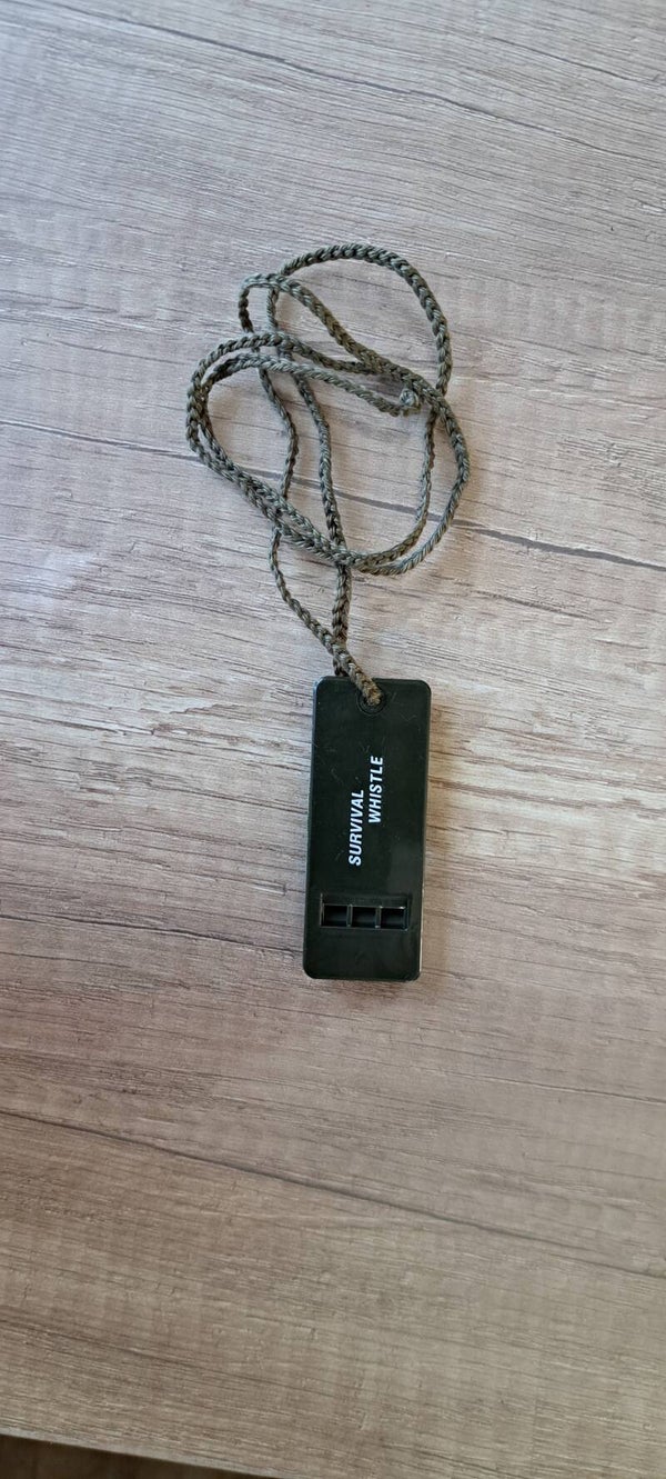 Wolven fluitje met koortje