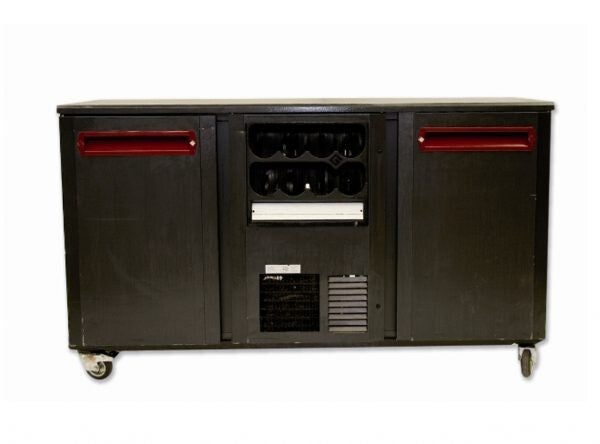 Koelbuffet met flessennest