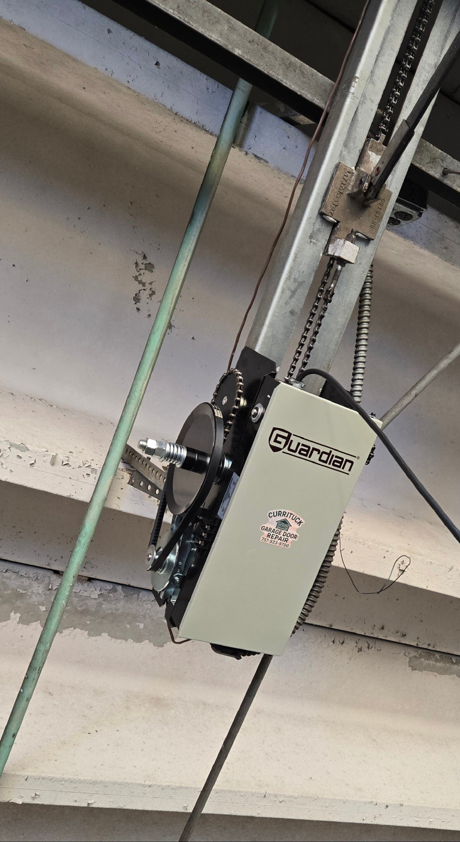 commercial-garge-door-repair-operator-replacement-standard-ss968l.jpg