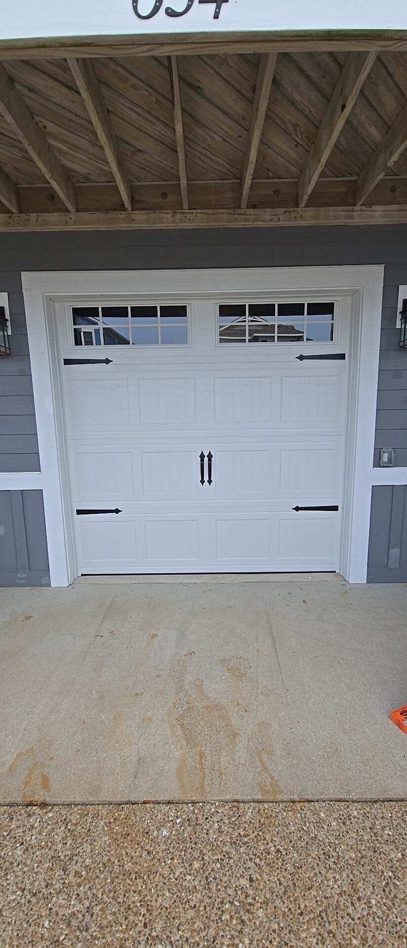currituck-garage-door-garaga-moyock-repair-replacement-standard.jpg