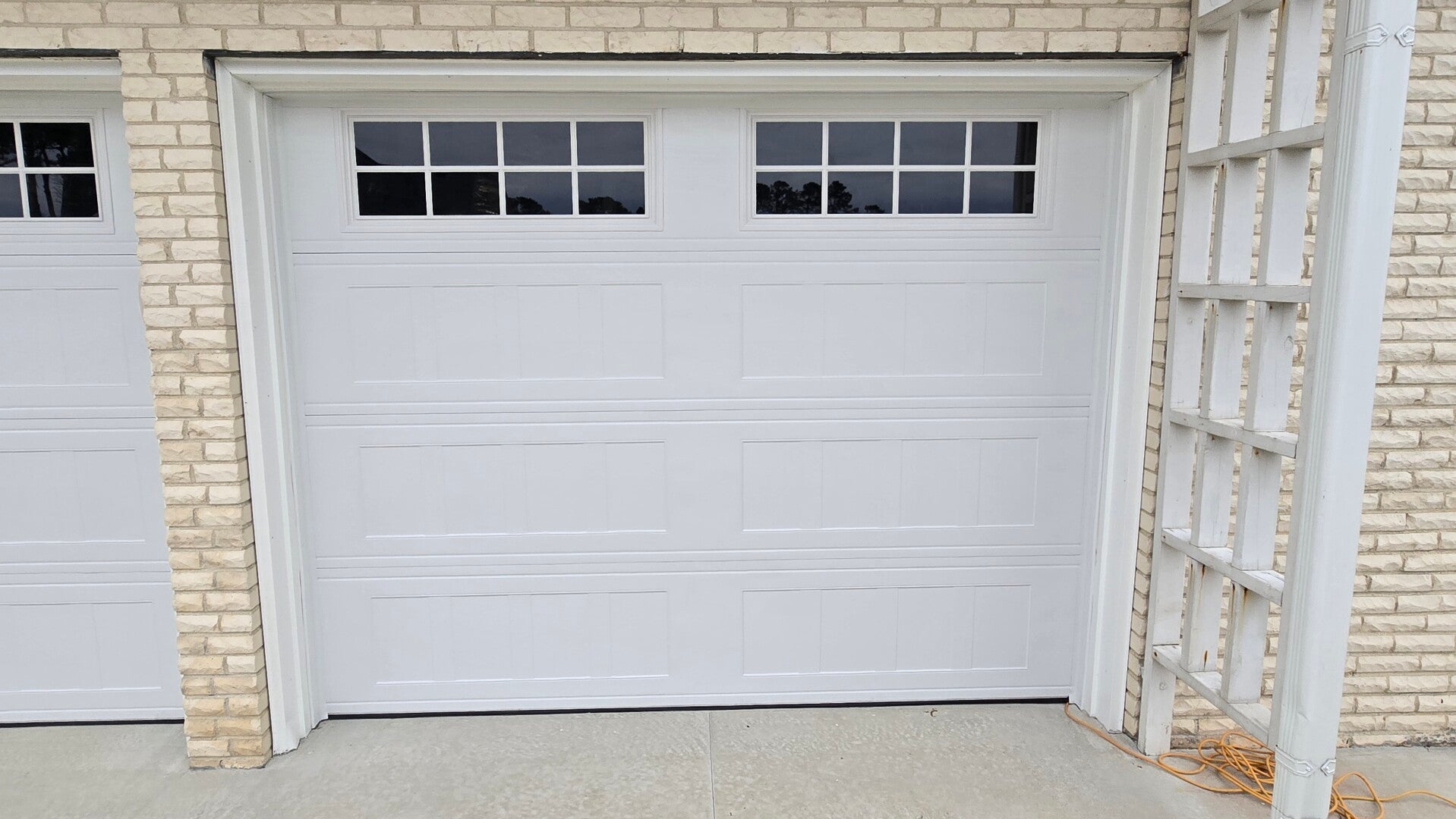 currituck-garage-door-repair-replacement-service-mid-america-garaga-9x7-standard.jpg