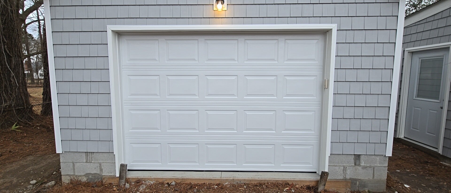 garage-door-install-currituck-hampton-roads-standard.jpg