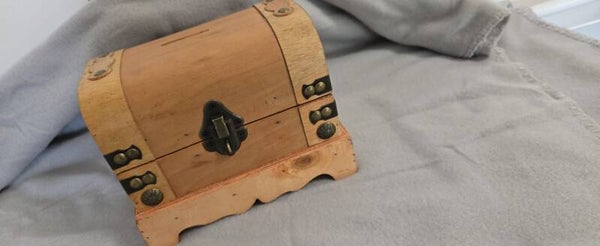 Holz Schatztruhe Spardose
