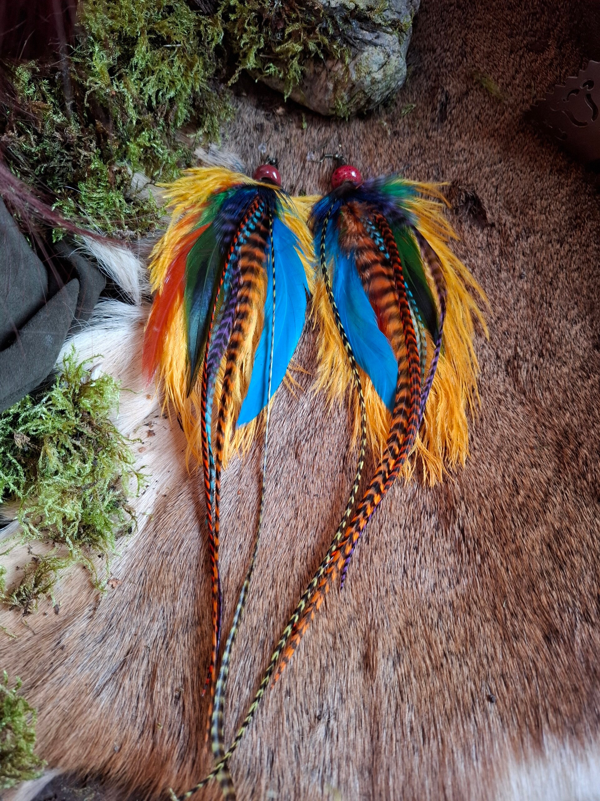 Heerlijke fluffy oorbellen met struisvogel veren