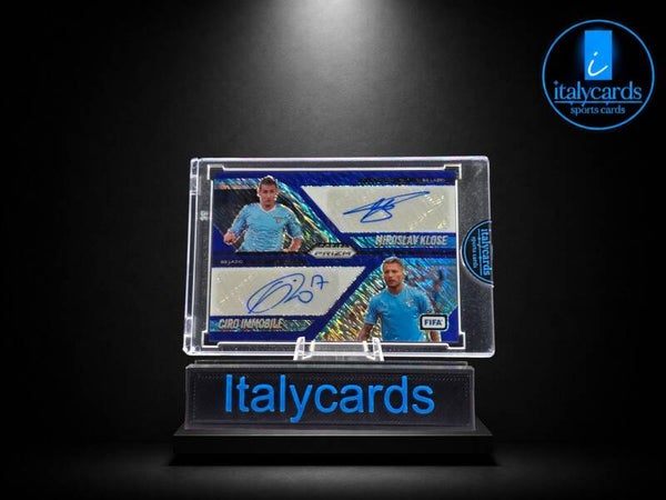 2025-26 PANINI PRIZM FIFA SOCCER IMMOBILE/KLOSE DUAL AUTOGRAFO BLUE SHIMMER