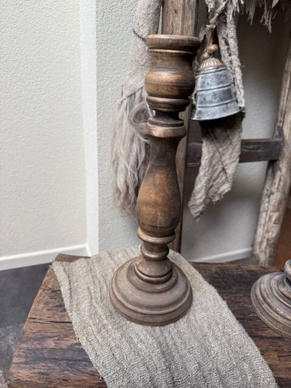 1090, Landelijk houten kandelaar groot, 35cm