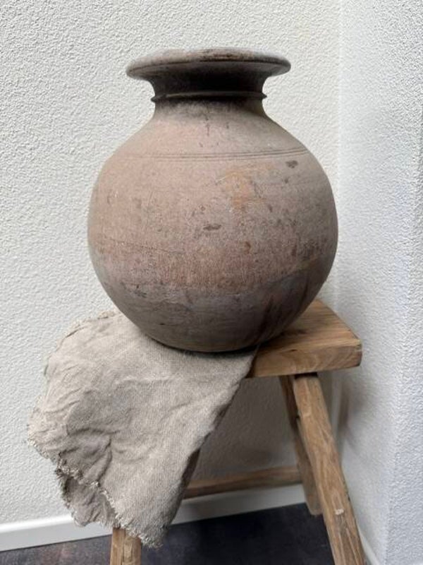 3024,Nepalse Houten bol pot XL, 32 hoog , diameter 30cm