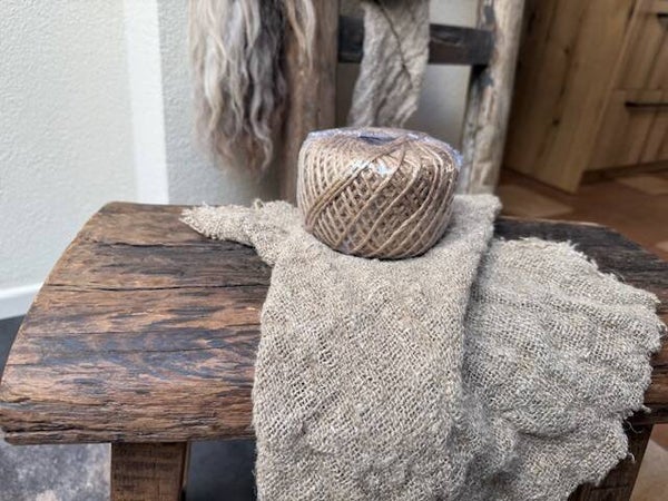 1051, Originele bol Jute touw