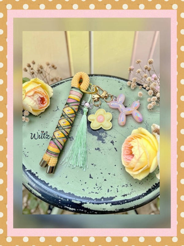 Sofortkauf BalloonWutz-Anhänger „Butterblume“