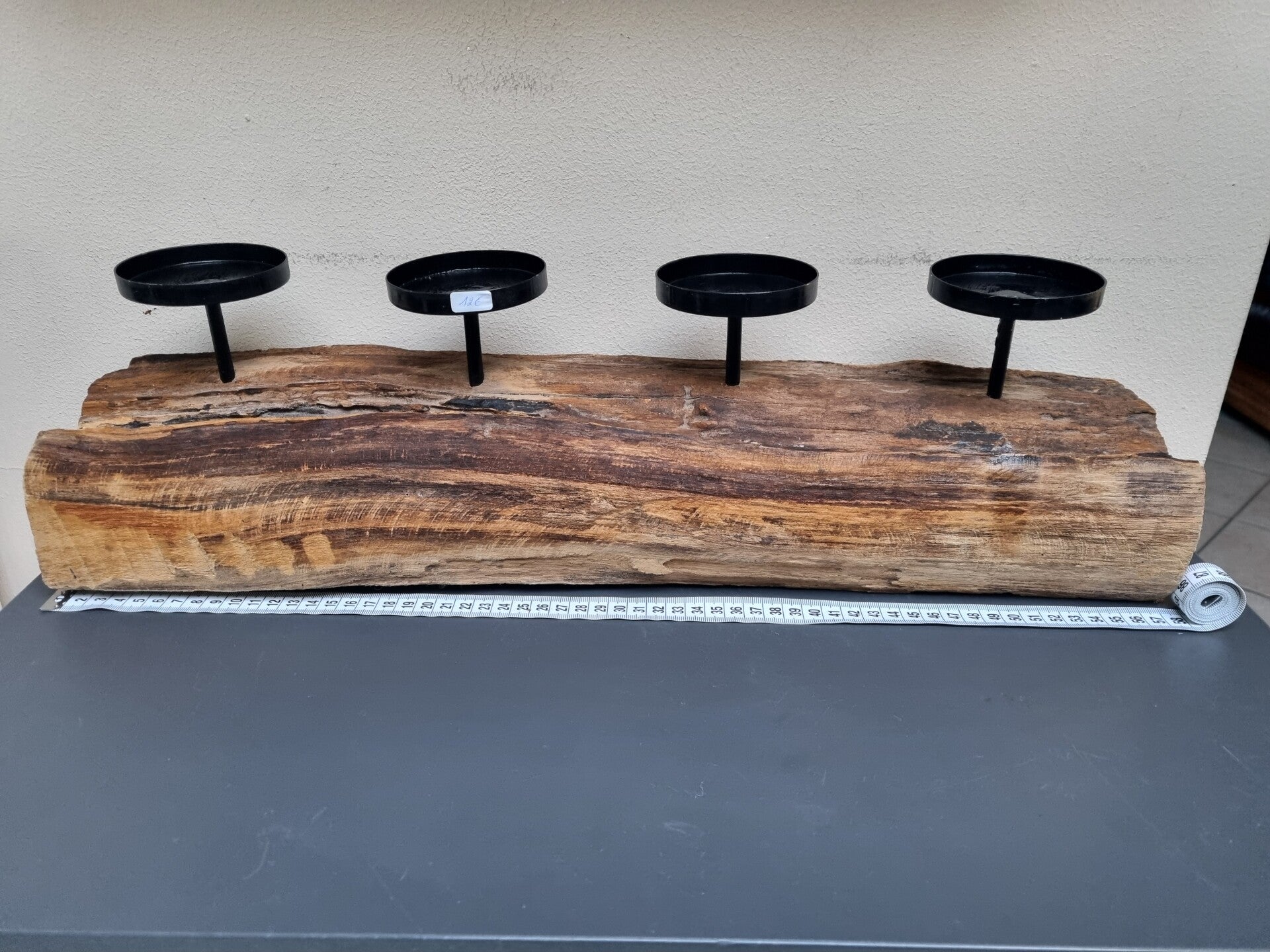 bougeoir en bois avec support pour bougies noirs