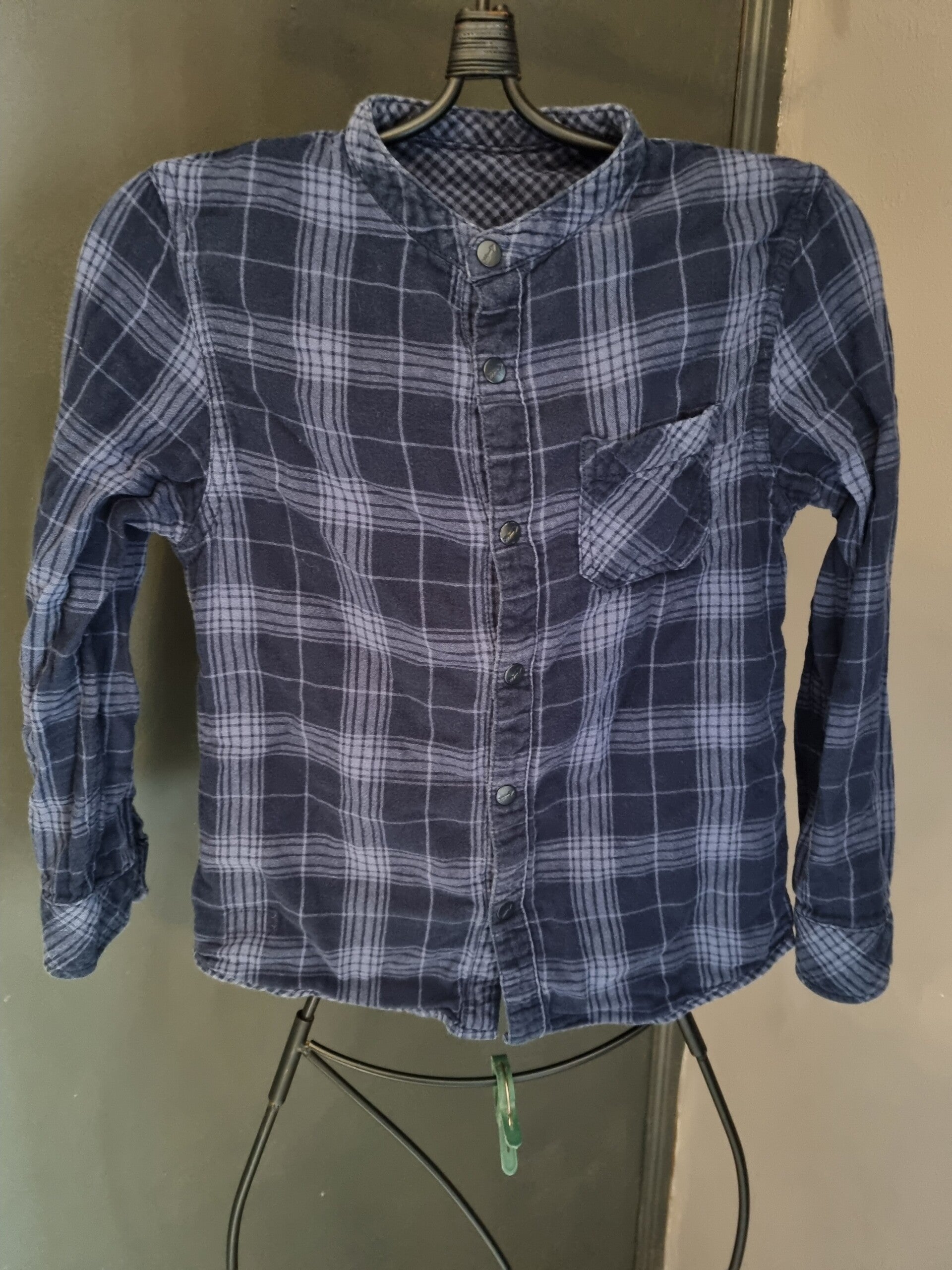 chemise bleue réversible, Kiabi, 8 ans