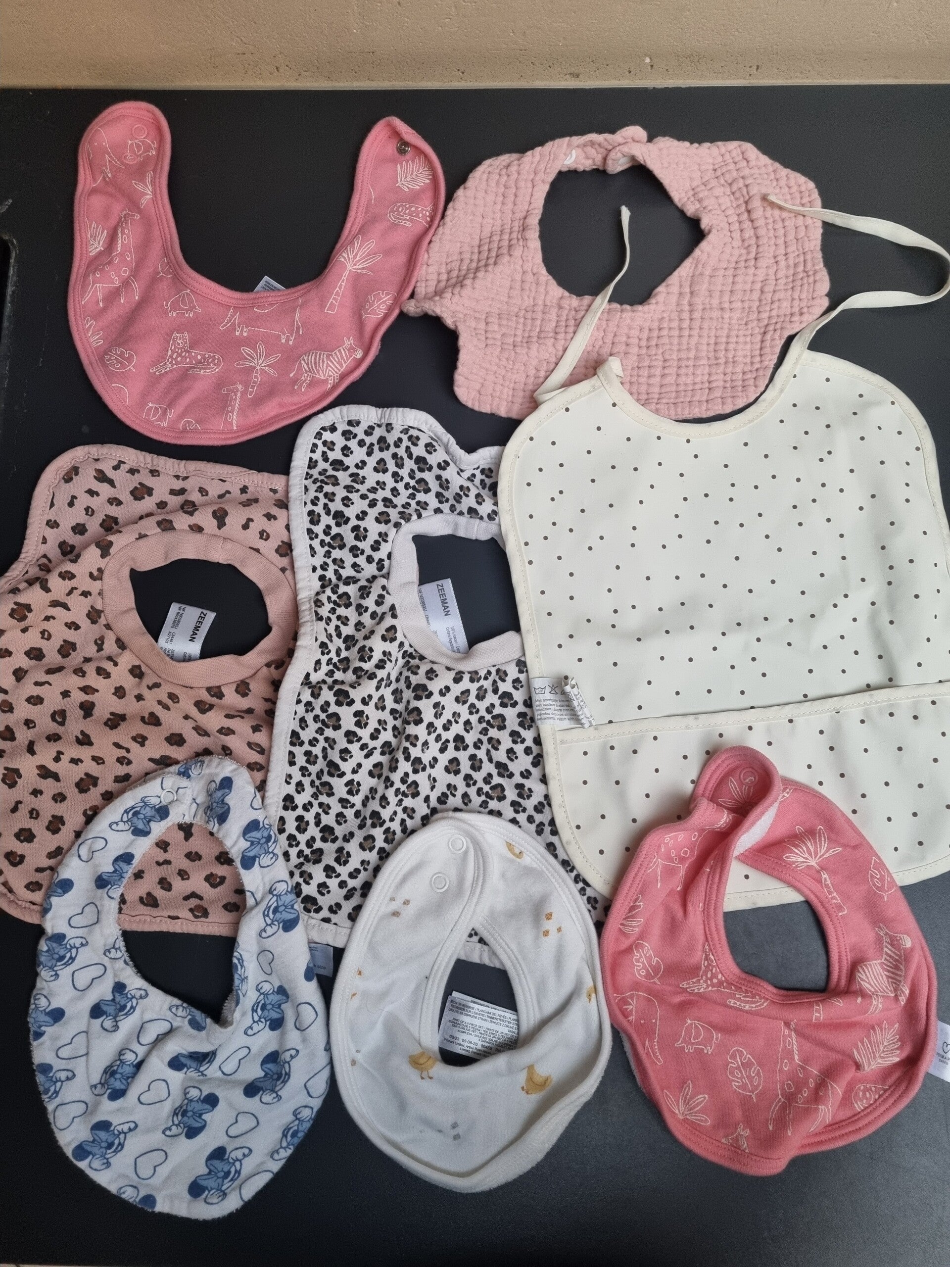 lot de 8 bavoirs