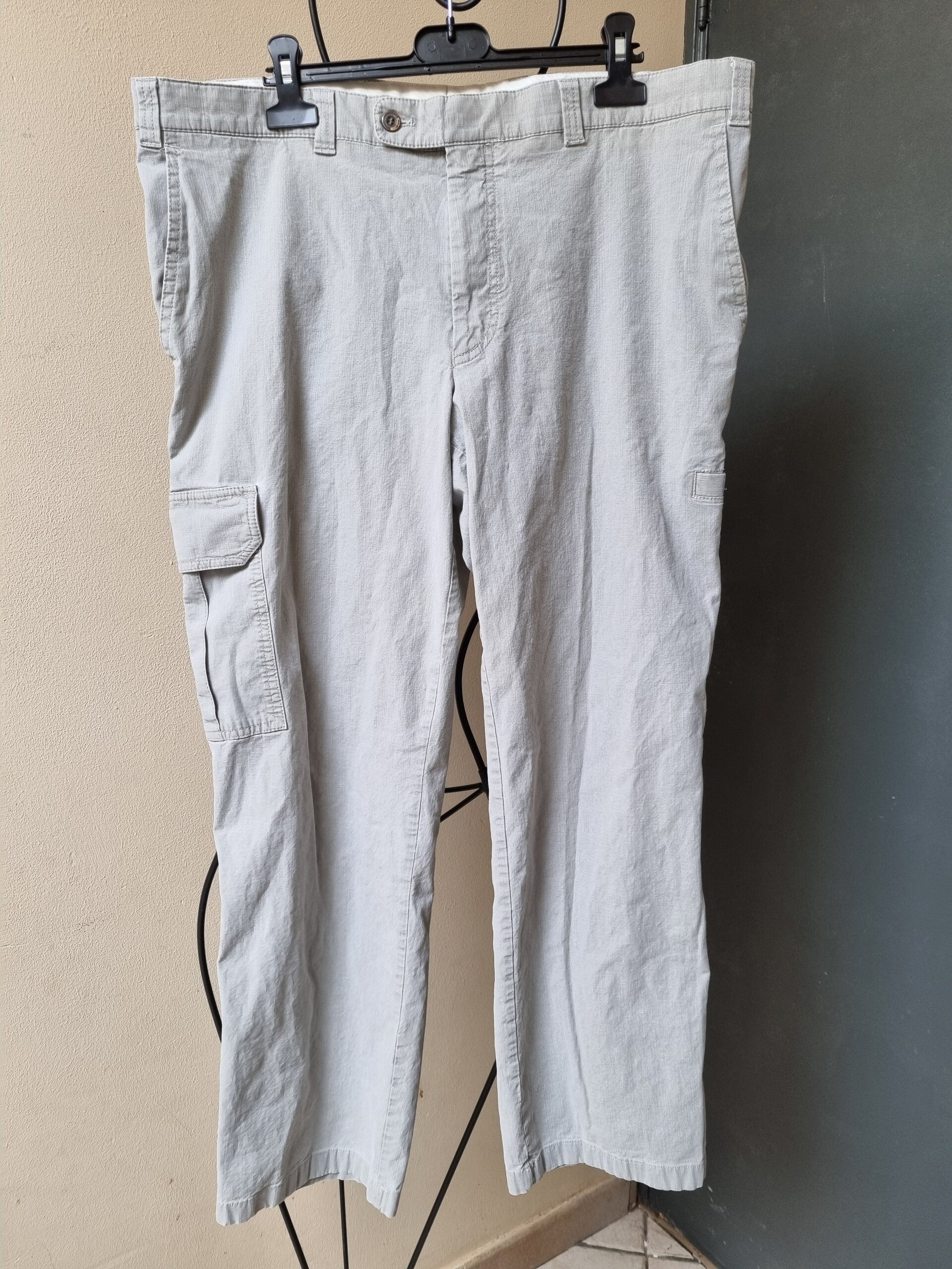pantalon gris avec poches 50