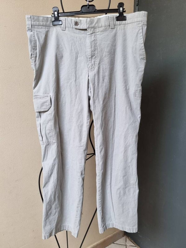 pantalon gris avec poches 50
