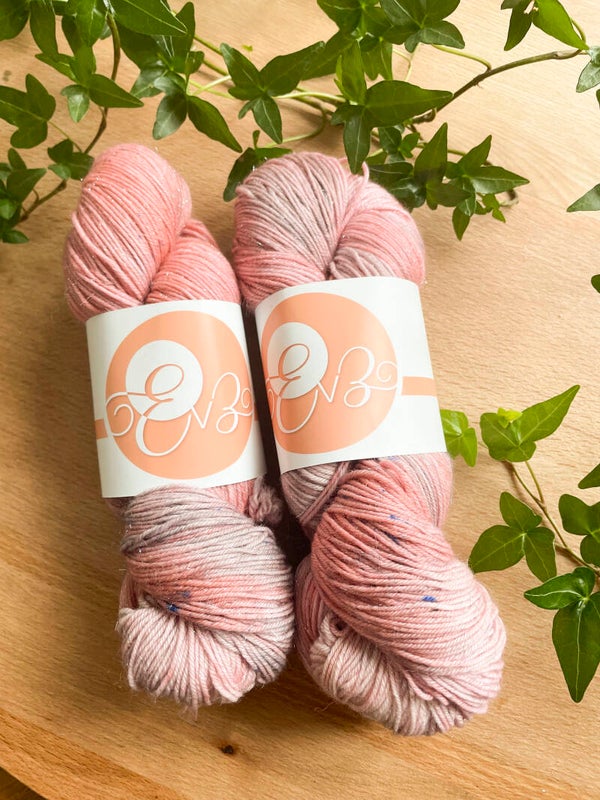 MNS002 • Merino Nylon Stellina argenté