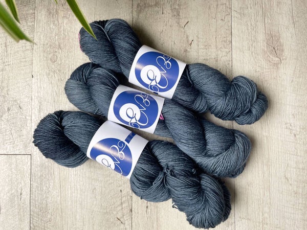 Almost black • Bluefaced Leicester