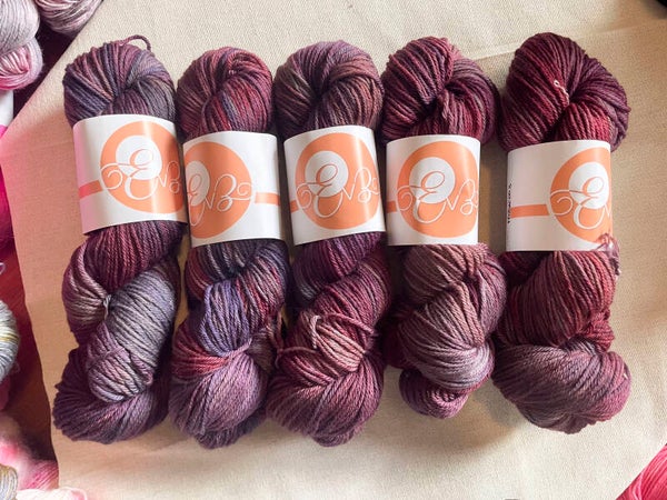 MNDK003 • Merino nylon DK