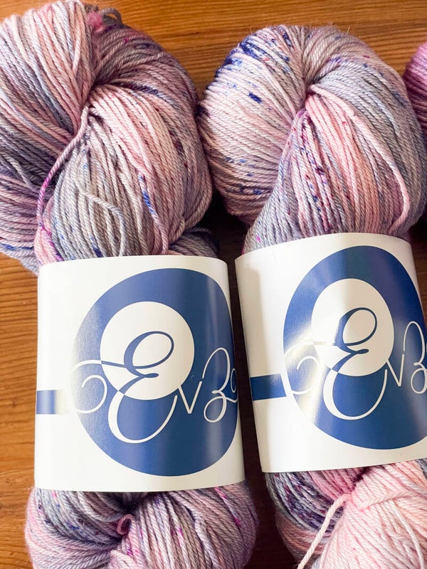 Mona • Merino Nylon Soie