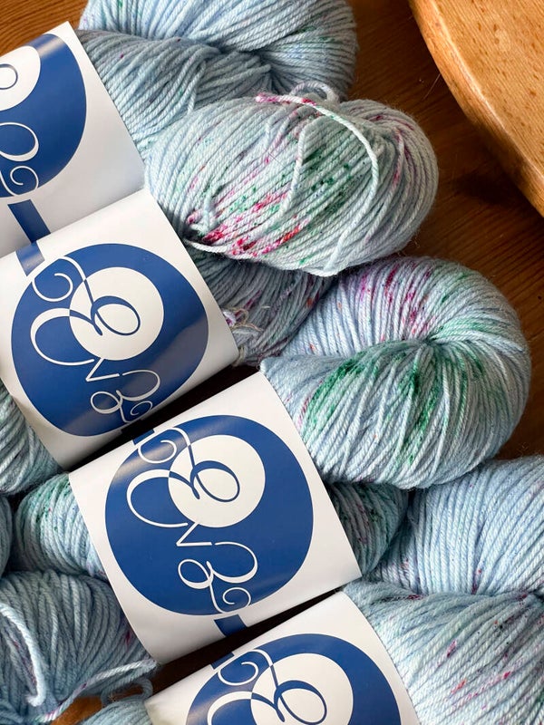 Lilac in the sky • Merino Nylon