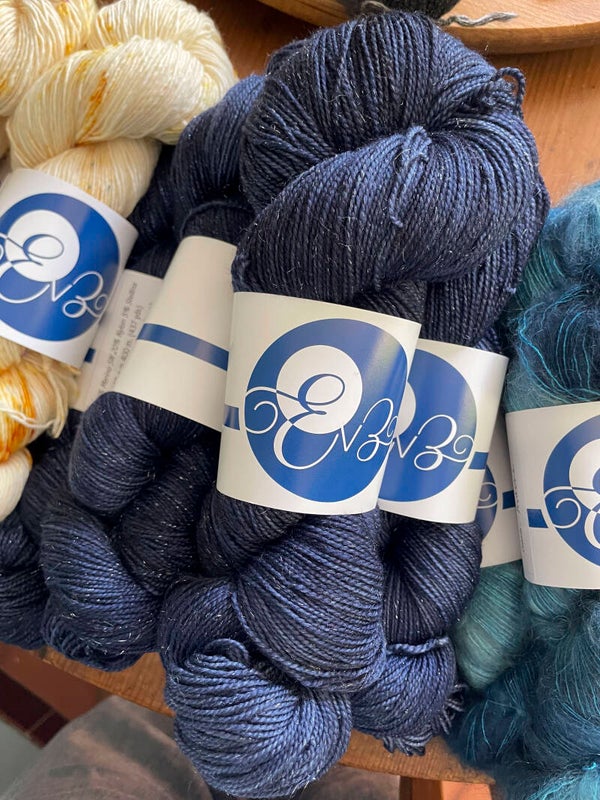 Dark night • Merino Nylon Stellina
