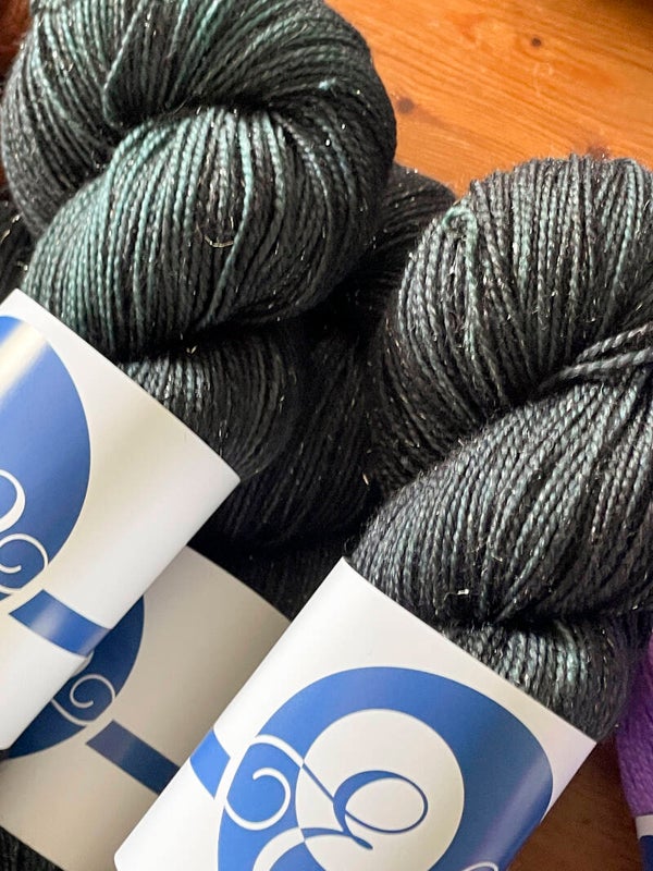 Safe petrol • Merino Nylon Stellina