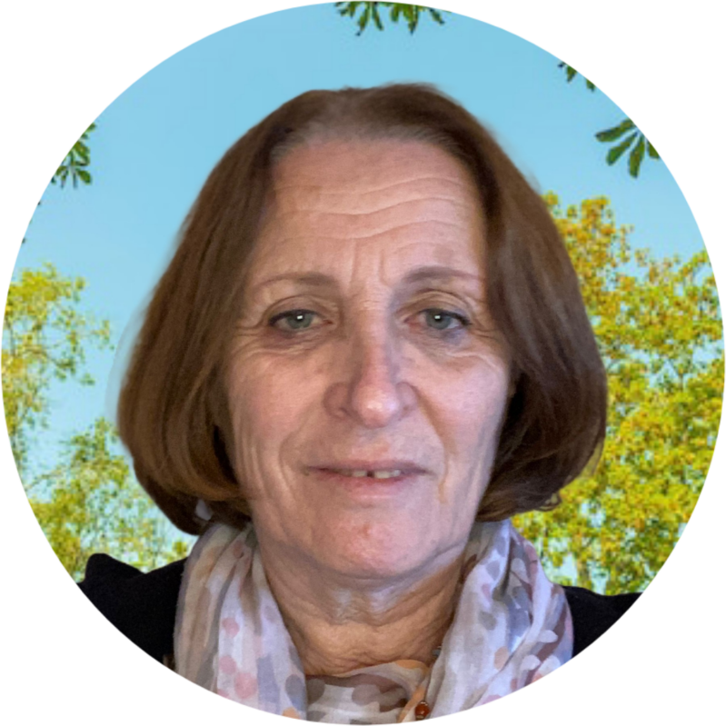 Portrait de Roselyne Auzanneau, Jarcieuroise investie pour renforcer le lien social et soutenir les initiatives locales.