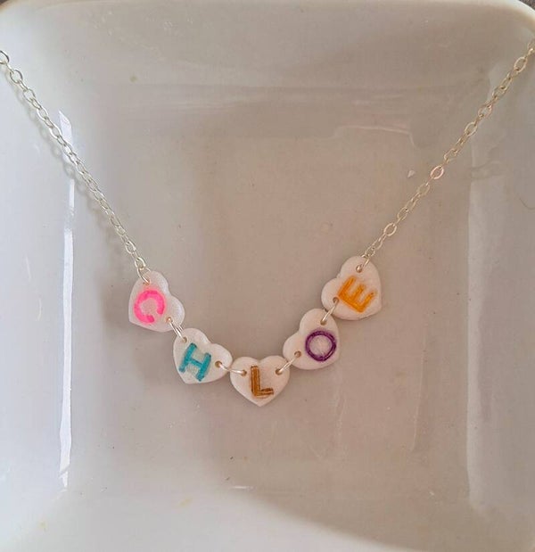 Collier enfant petits cœurs polymère