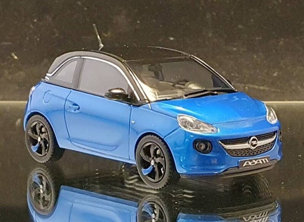 Opel Adam (Blauw - O.D.U)